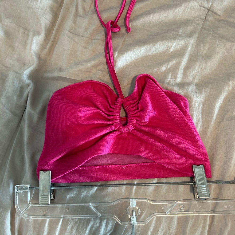 Mini hot pink Urban top!